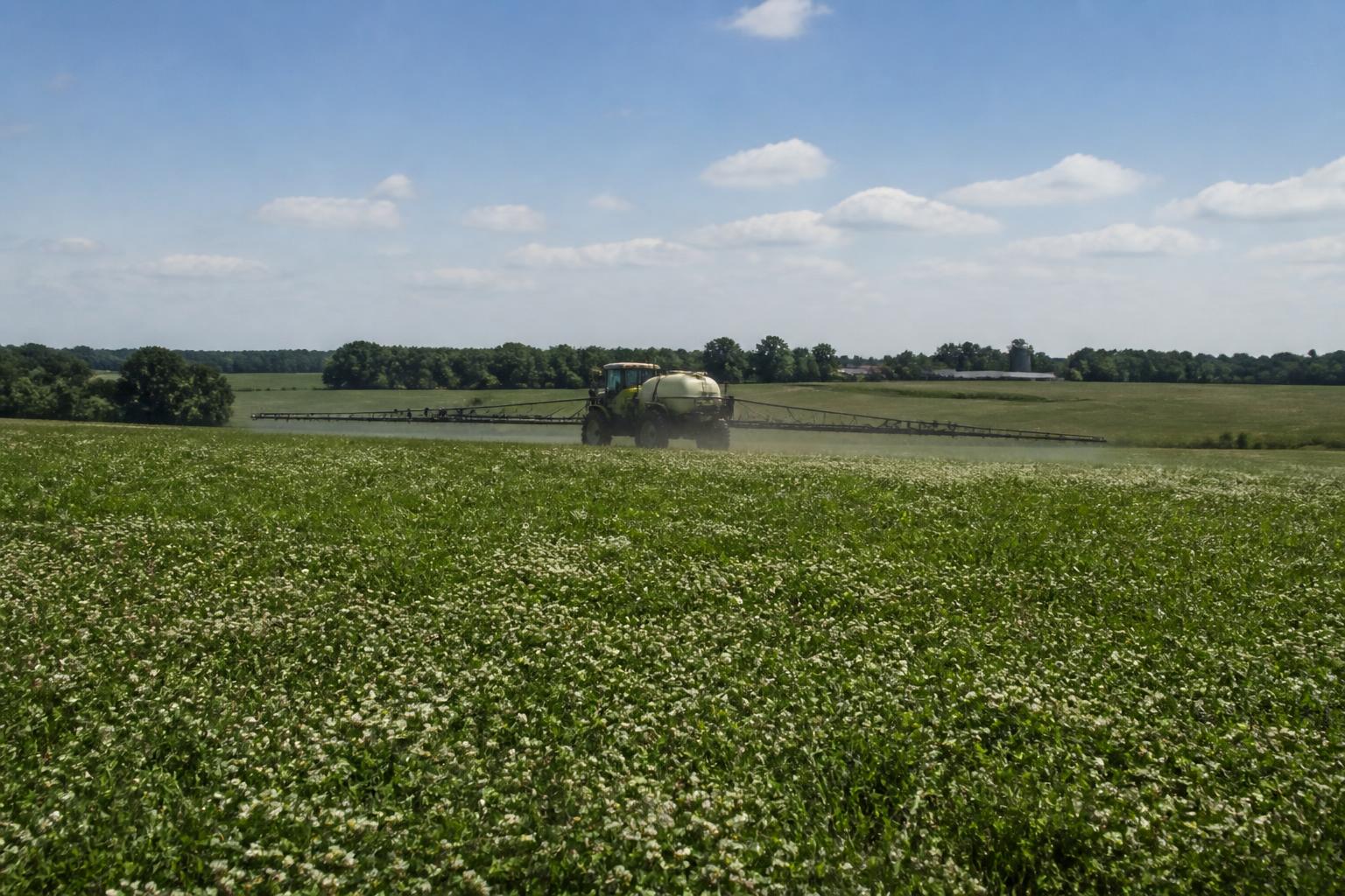 Missouri Land Market and Weed Control Strategy: A Mid-Season Update - AgroPost