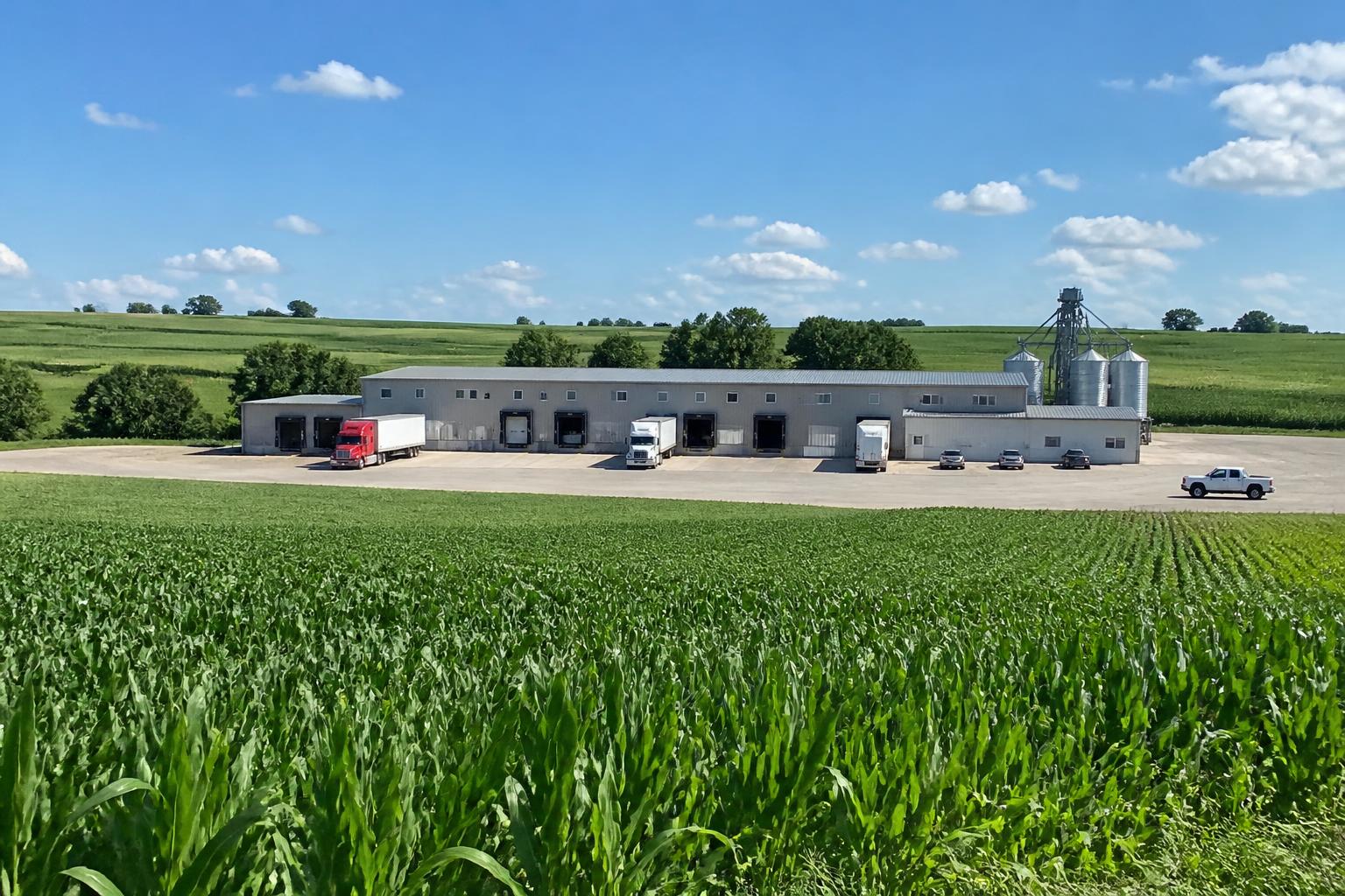 Iowa Summer Grain Logistics and Input Infrastructure Expand Amid Market Pressures